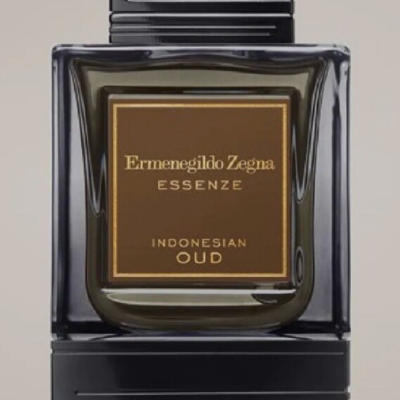 Ermenegildo Zegna  ESSENZE  INDONESIAN OUD.  EAU DE PARFUM  NATURAL SPRAY /  3.4 FL. OZ. LIQ./100 ML